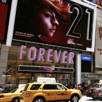 Forever 21 Invades Upmarket: Opens On Fifth Avenue, Plans For Oxford Street