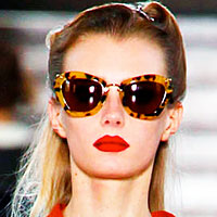 Miu Miu Fall 2011: ‘It’ Cat-Eye Sunglasses, Oversize Clutches and Glitter