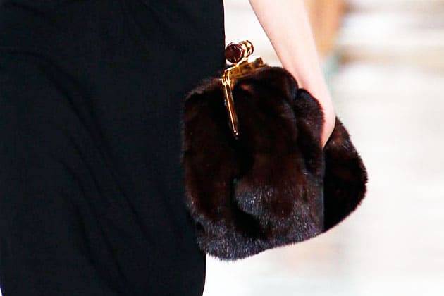 Miu Miu Fall 2011 Brown Fur Oversize Frame Clutch Miu Miu Fall 2011 Brown Fur Oversize Frame Clutch